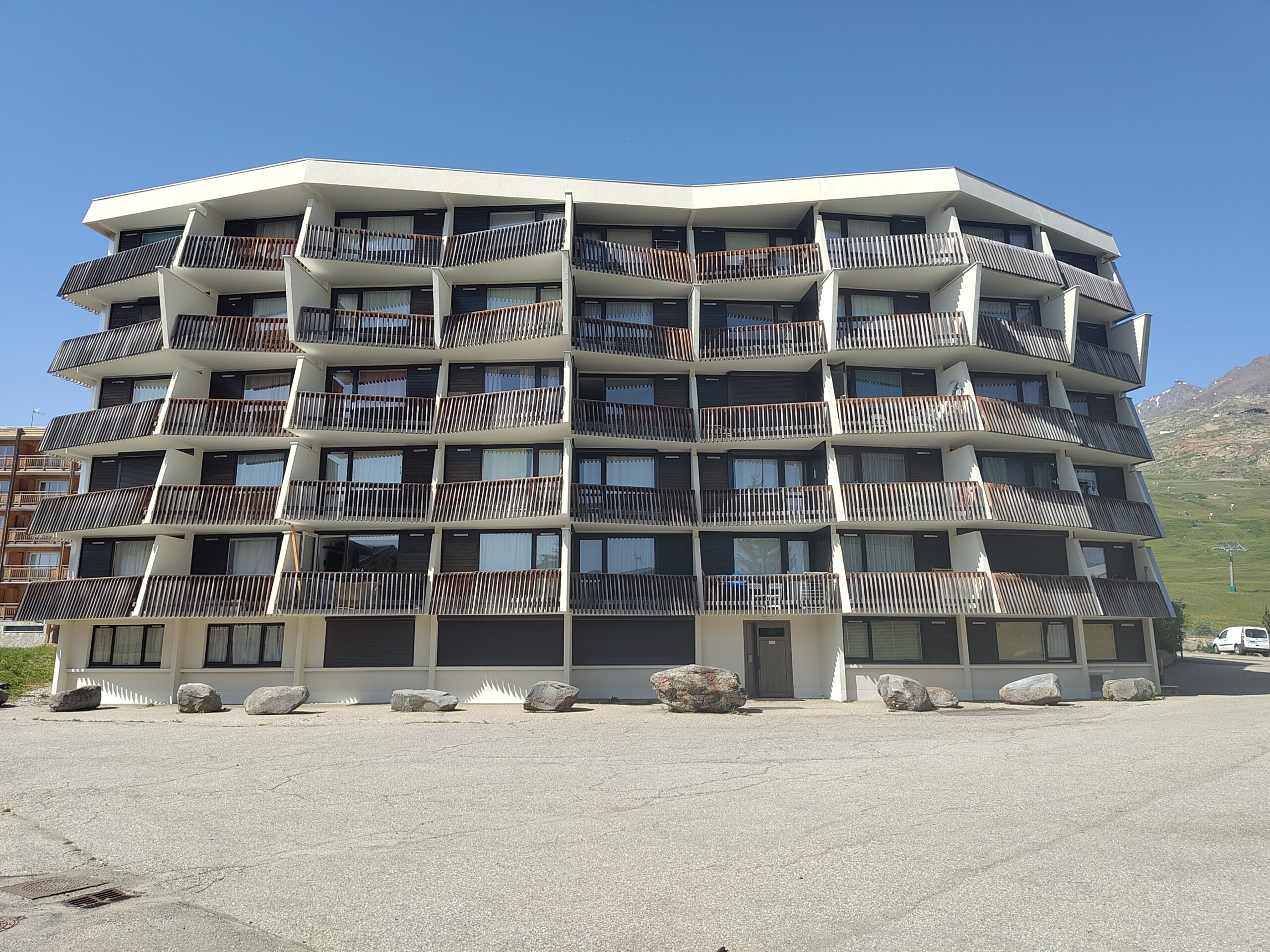 Retour d’expérience : Rénover un copropriété, ils·elles témoignent ! à Huez